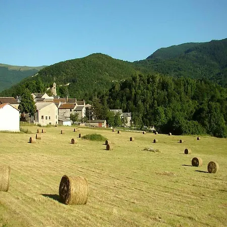 Prázdninový dům With Garden In The Pyrenees
