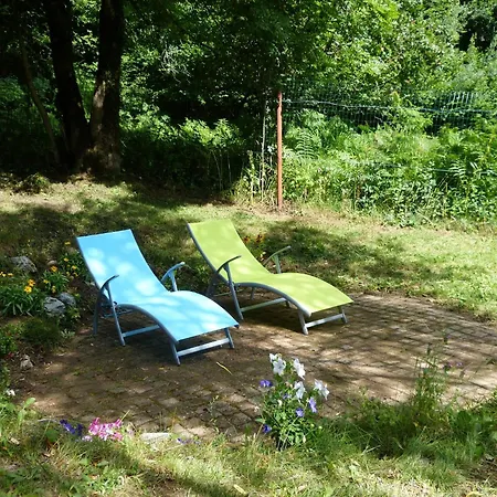 With Garden In The Pyrenees Roquefort-de-Sault