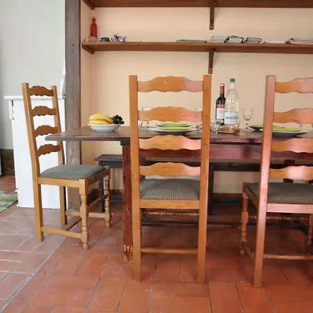 Semesterbostad With Garden In The Pyrenees *